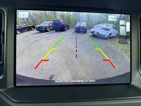 Used 2024 Ford Bronco Everglades image 18