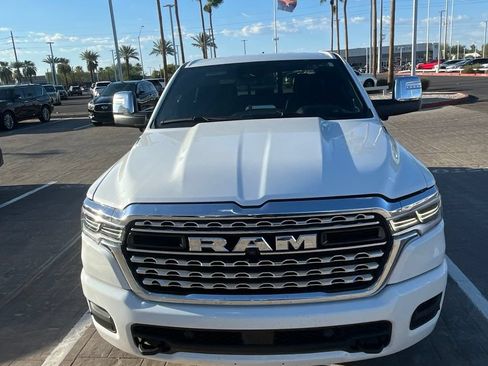 Used 2025 RAM 1500 Limited AWD/4WD image 8