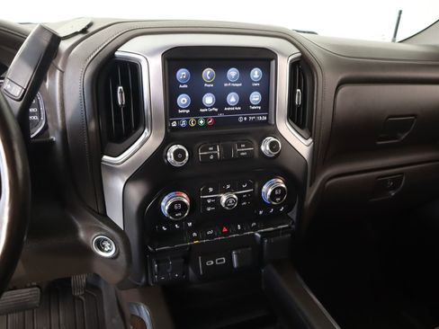 Used 2021 GMC Sierra 1500 SLT image 5