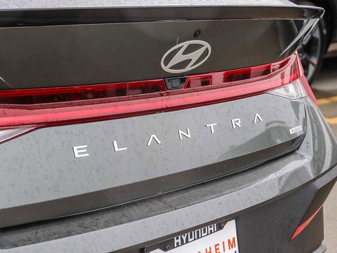 New 2026 Hyundai Elantra Sport image 10