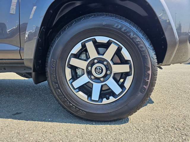 Used 2023 Toyota 4Runner TRD Off-Road Premium w/ Off Road Premium Plus Package AWD/4WD image 9