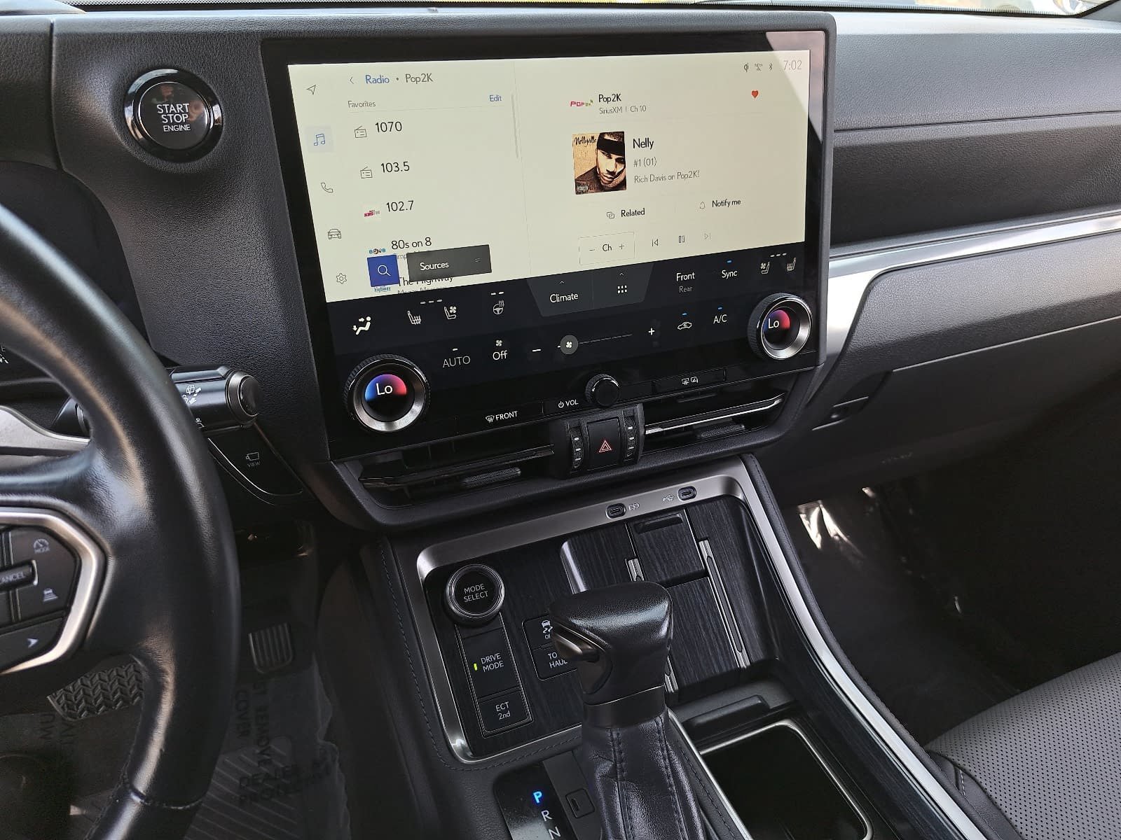 Used 2024 Lexus GX 550 w/ Cold Area Package AWD/4WD image 22