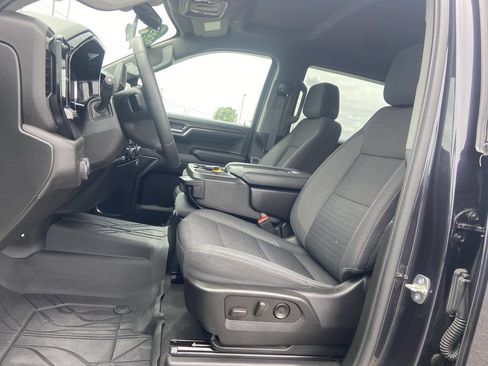 Certified 2023 Chevrolet Silverado 1500 RST w/ Z71 Off-Road Package AWD/4WD image 19