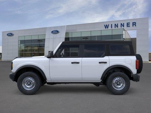New 2025 Ford Bronco 4-Door AWD/4WD image 3