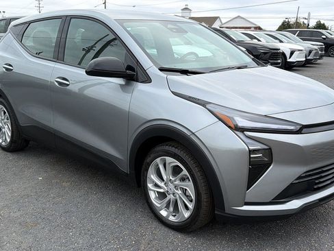 New 2027 Chevrolet Bolt LT w/ Comfort Package FWD image 3