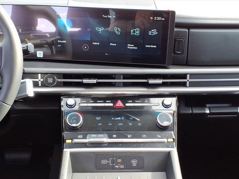 New 2026 Hyundai Santa Fe SE FWD image 7