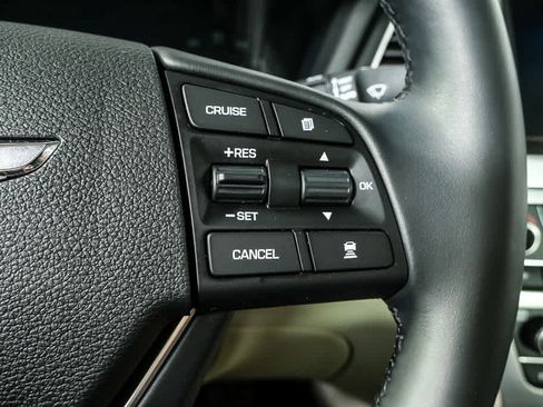 Used 2018 Genesis G80 3.8 w/ Option Group 03 image 12