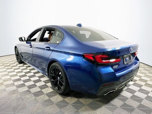 Used 2022 BMW 530e w/ Executive Package image 5