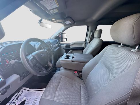 Used 2017 Ford F250 XLT image 23