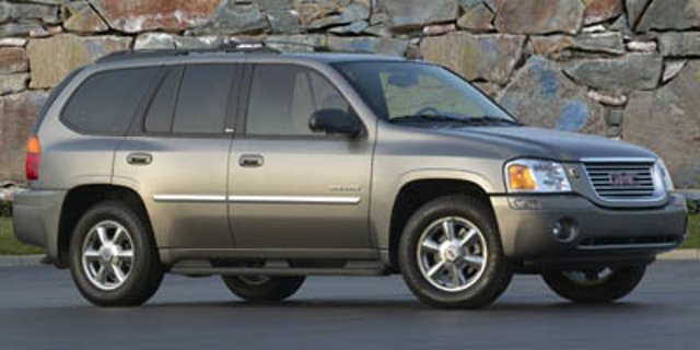 Used 2007 GMC Envoy SLT AWD/4WD image 1