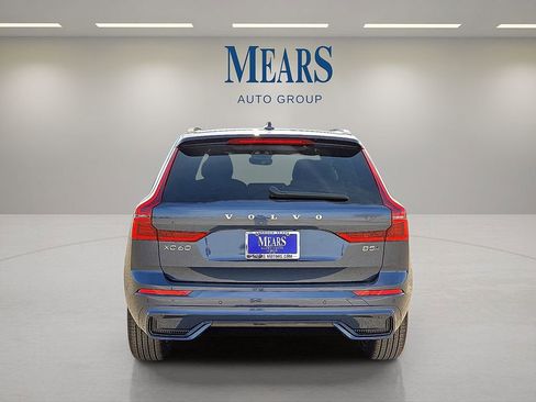 New 2026 Volvo XC60 B5 Core image 4
