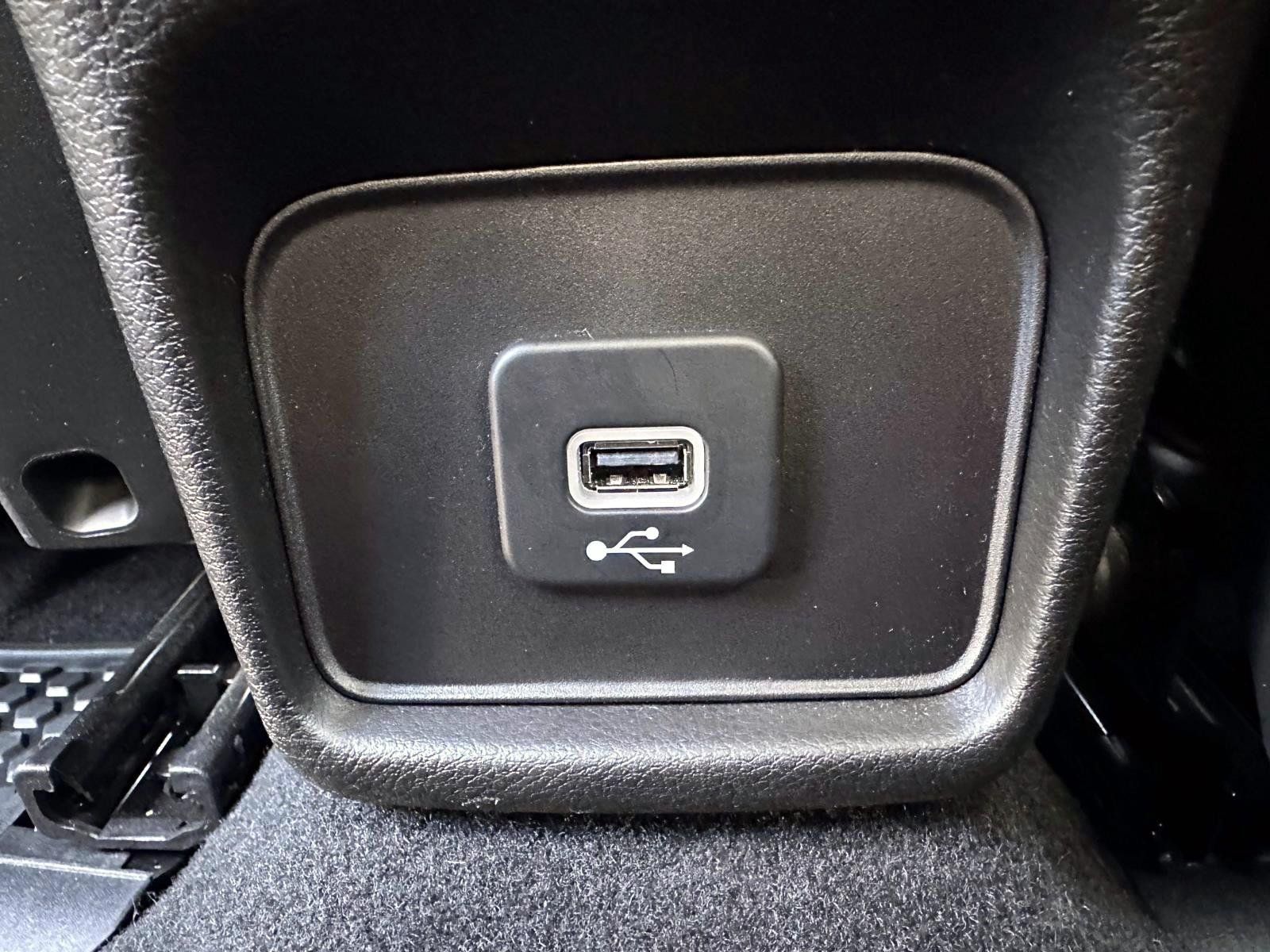 Used 2020 Jeep Compass Latitude AWD/4WD image 14