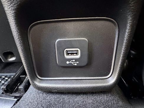 Used 2020 Jeep Compass Latitude AWD/4WD image 14