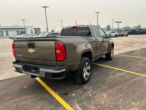 Used 2016 Chevrolet Colorado W/T w/ WT Convenience Package RWD image 5