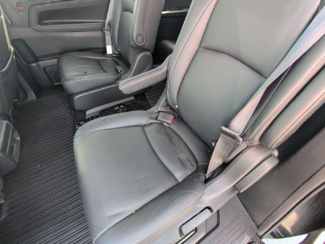 Used 2023 Honda Odyssey EX-L image 16