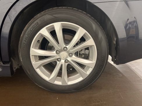 Used 2013 Subaru Legacy 2.5i Premium image 14