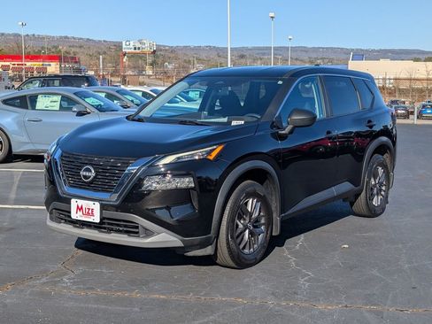 Used 2023 Nissan Rogue S image 15