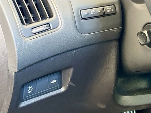 Used 2024 INFINITI Q50 Red Sport 400 w/ Black Opal Edition image 10