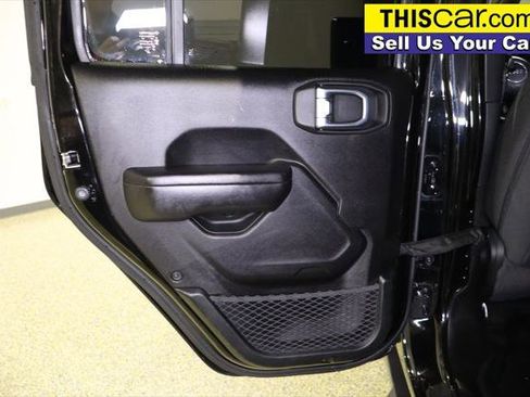 Used 2021 Jeep Gladiator Sport AWD/4WD image 29