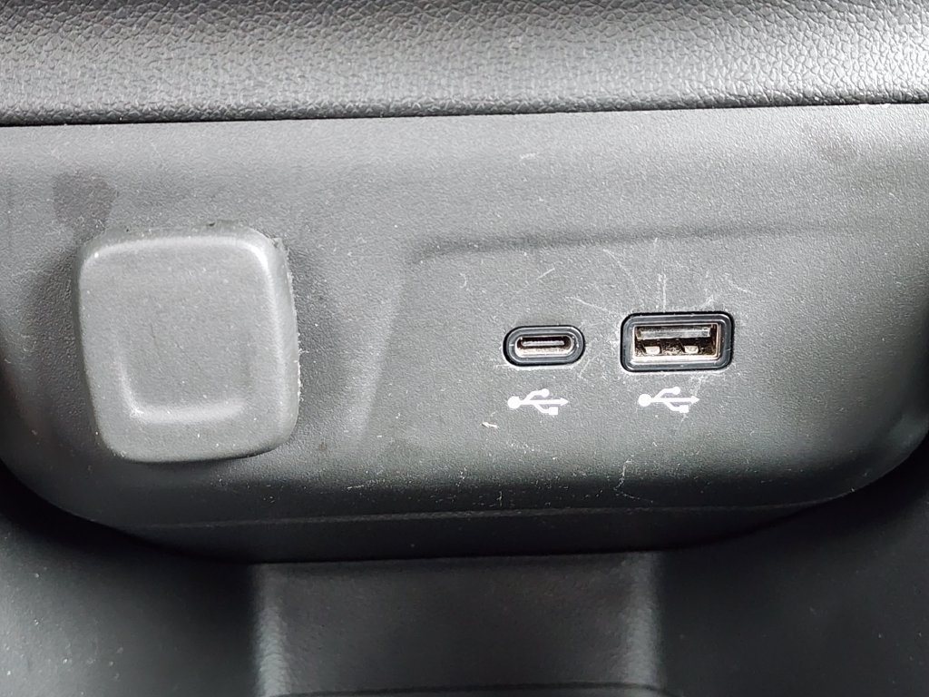 Used 2025 Chevrolet TrailBlazer LT FWD image 22
