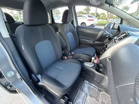 Used 2015 Nissan Versa Note FWD image 25