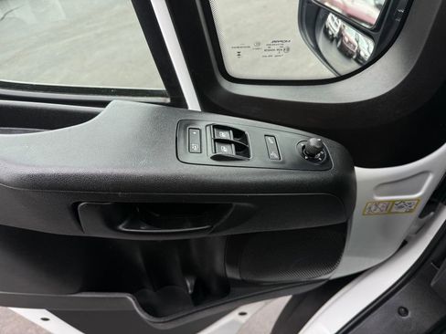 Used 2024 RAM ProMaster 1500 w/ Convenience Group image 21