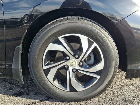 Used 2016 Honda Accord LX image 9