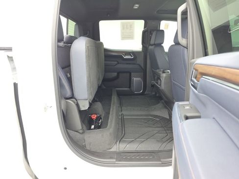 Used 2023 Chevrolet Silverado 1500 High Country w/ High Country Premium Package image 55