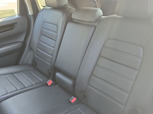 Used 2024 Honda CR-V EX-L image 14
