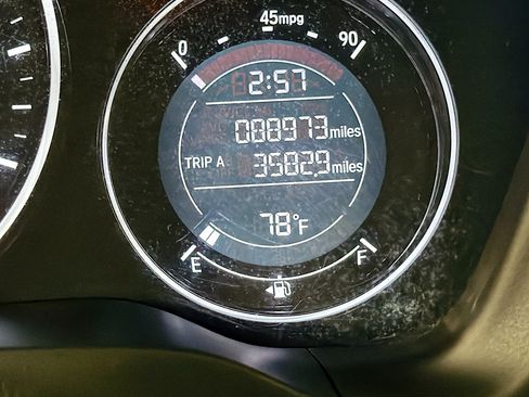 Used 2019 Honda HR-V LX image 18
