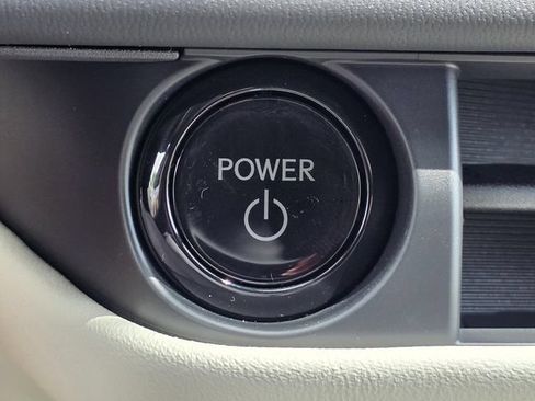New 2026 Lexus ES 350e FWD image 17