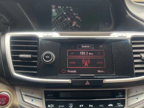 Used 2013 Honda Accord EX-L image 22