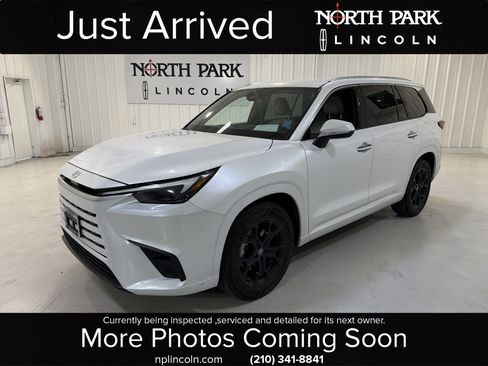 Used 2024 Lexus TX 350 FWD image 1