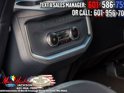 Used 2025 Ford Expedition Tremor AWD/4WD image 11
