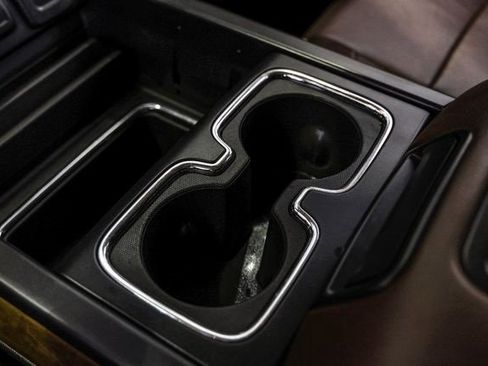 Used 2015 Chevrolet Silverado 2500 High Country w/ Duramax Plus Package image 20