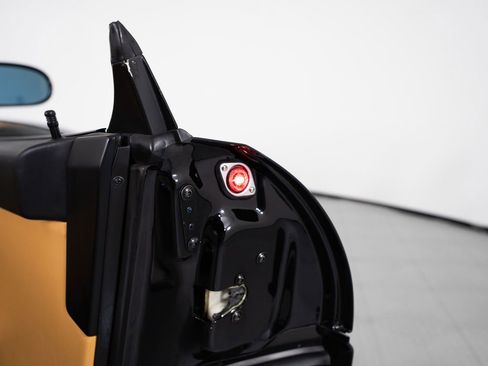 Used 1997 Ferrari F355 Spider image 49