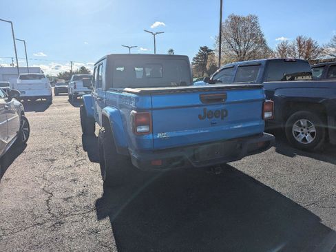 Used 2022 Jeep Gladiator Sport image 6