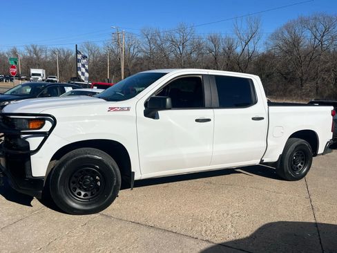 Used 2020 Chevrolet Silverado 1500 W/T w/ WT Value Package image 5