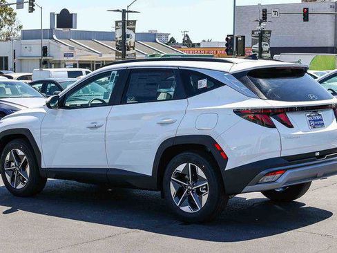 New 2026 Hyundai Tucson SEL FWD image 4