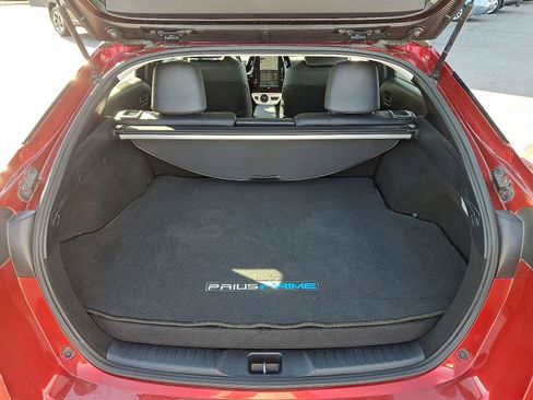 Used 2018 Toyota Prius Prime Advanced image 28