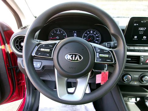 Used 2021 Kia Forte LXS FWD image 19
