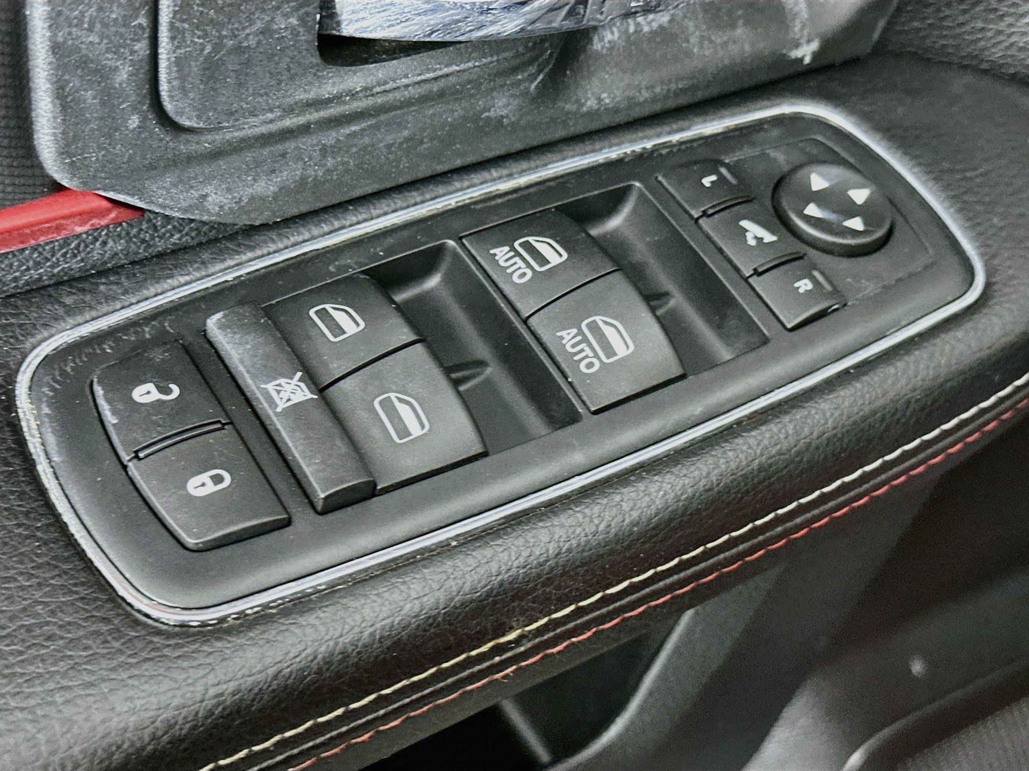 Used 2017 RAM 1500 Rebel w/ Luxury Group AWD/4WD image 15