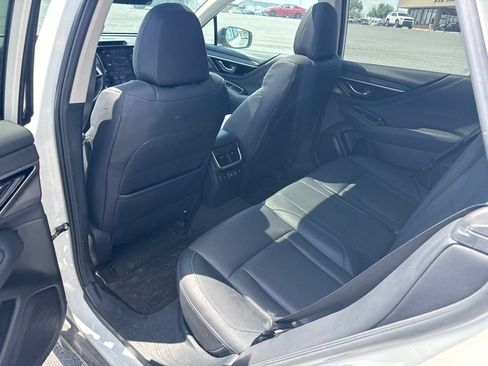 Certified 2021 Subaru Outback Limited AWD/4WD image 10