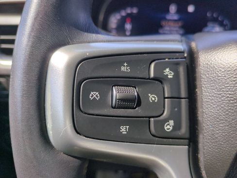 Used 2022 Chevrolet Tahoe Z71 w/ Luxury Package AWD/4WD image 14