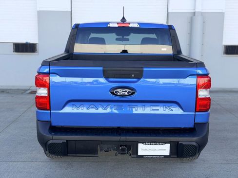 Used 2025 Ford Maverick XL image 4