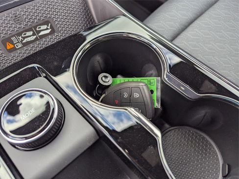 New 2026 Chevrolet Equinox RS w/ Safety and Technology Package image 17