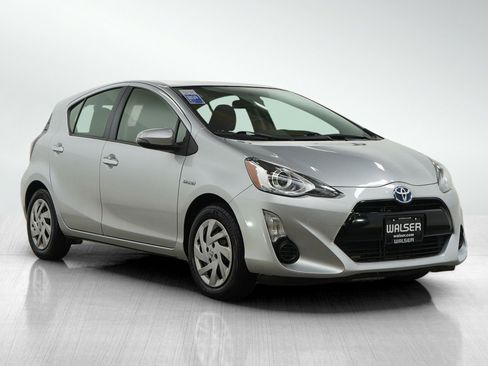 Used 2015 Toyota Prius C Two image 7