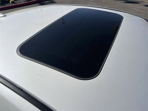 Used 2017 MAZDA MAZDA6 Grand Touring image 9