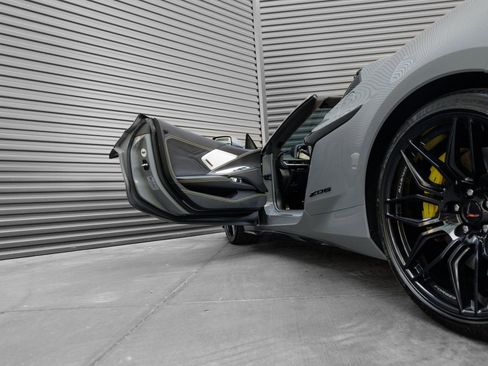 Used 2024 Chevrolet Corvette Z06 w/ Battery Protection Package image 15