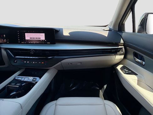 Used 2025 Nissan Murano SL w/ Cargo Package image 18